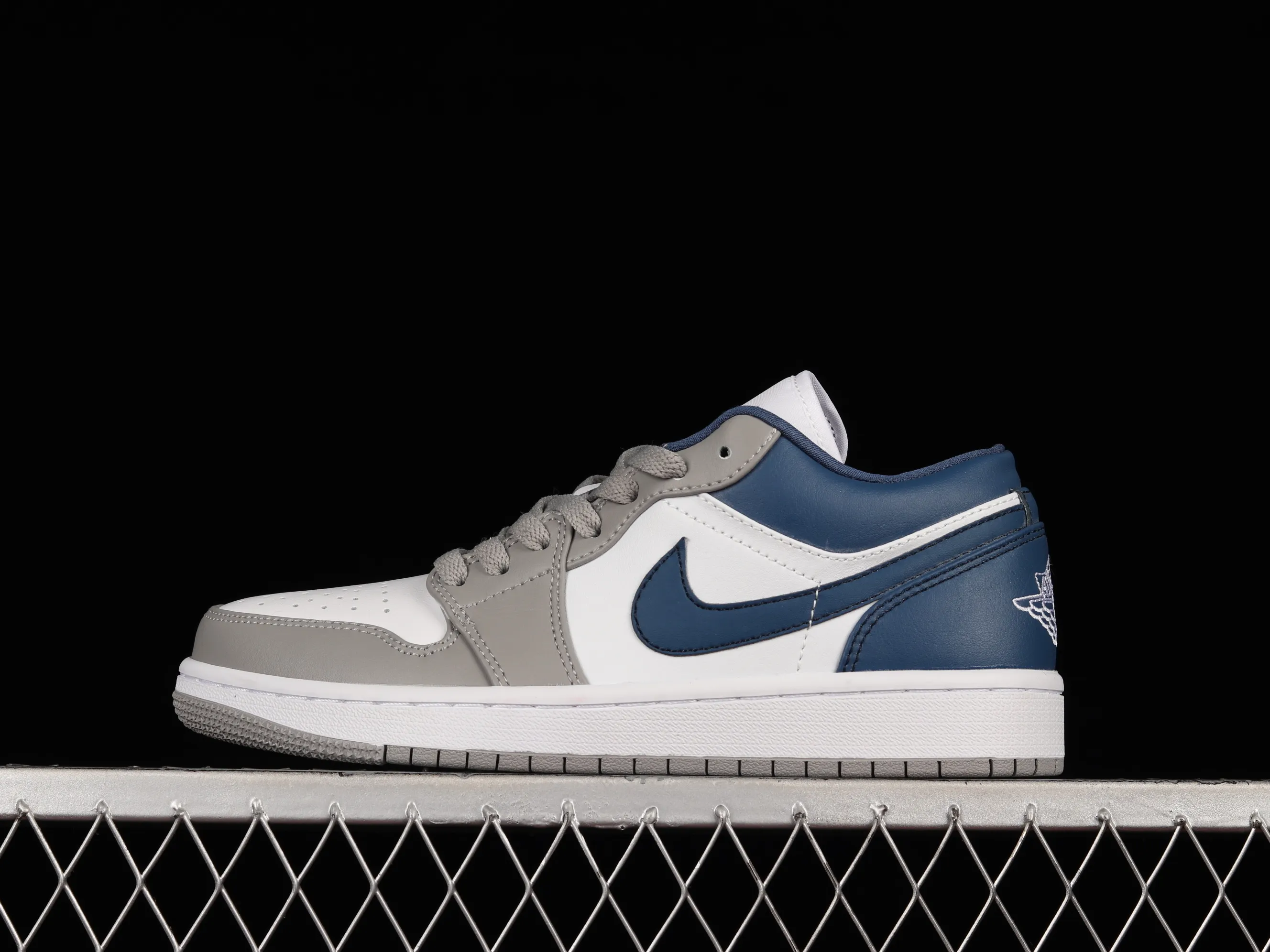 All categories Air Jordan Jordan series basketball shoes Air Jordan 1 Low Z version Air Jordan 1 Low AJ1 Joe 1 cement blue DC0774-042